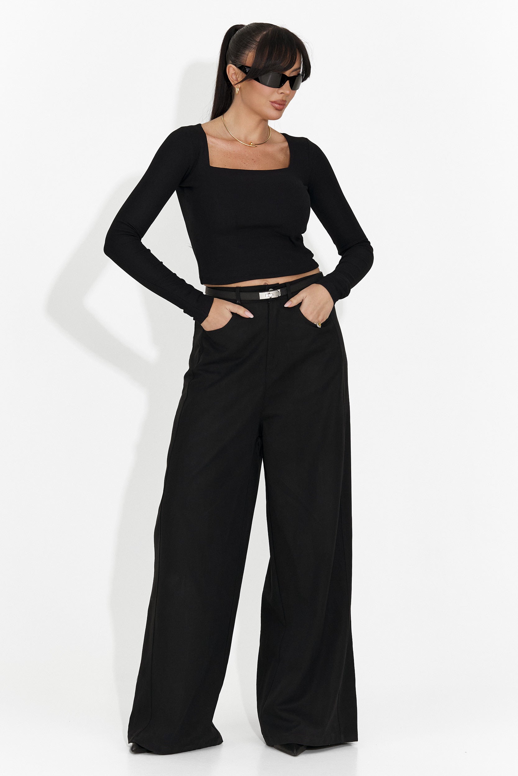 Blug dama casual negri Irsaia Bogas