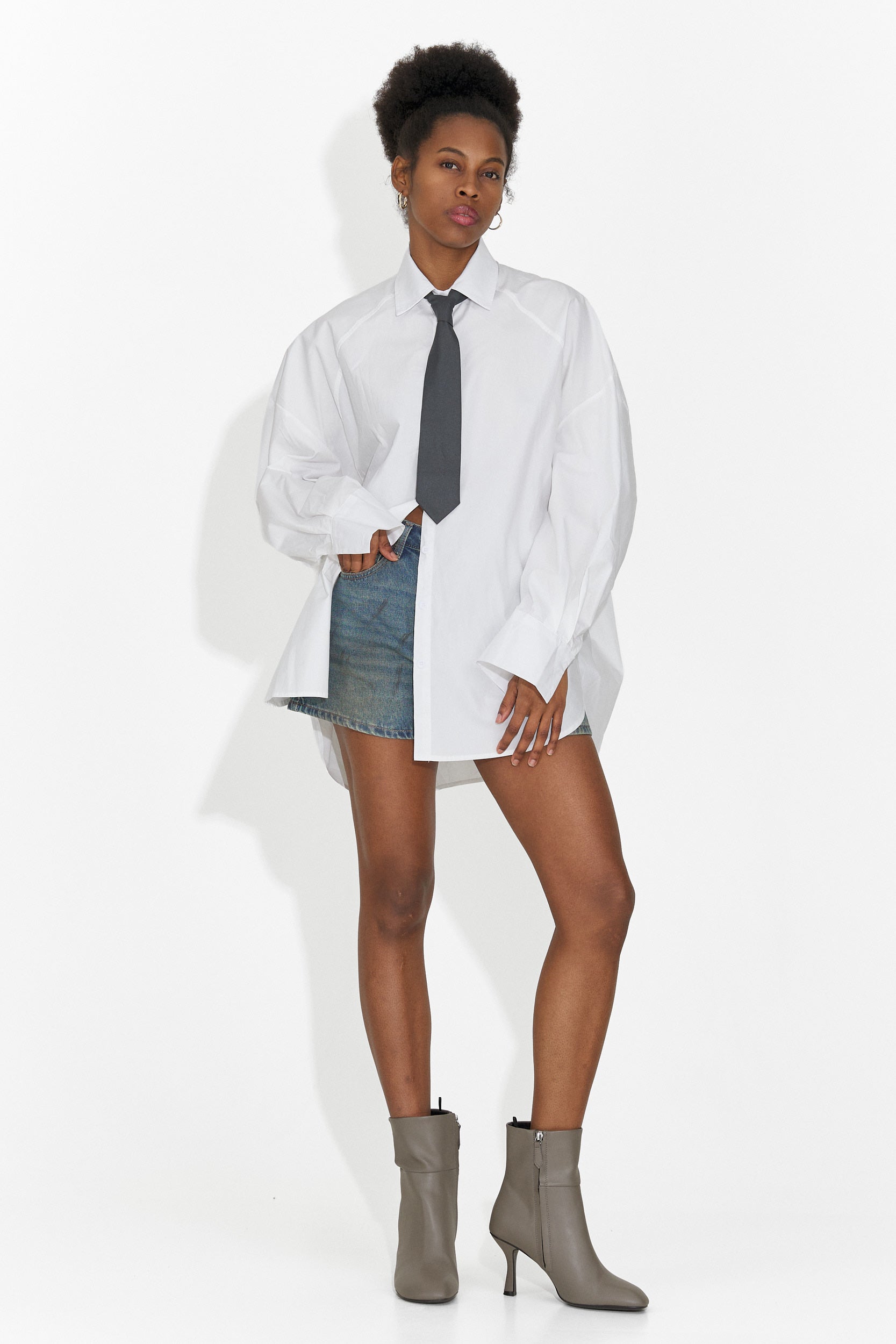 Camasa dama casual alba Abrienda Bogas