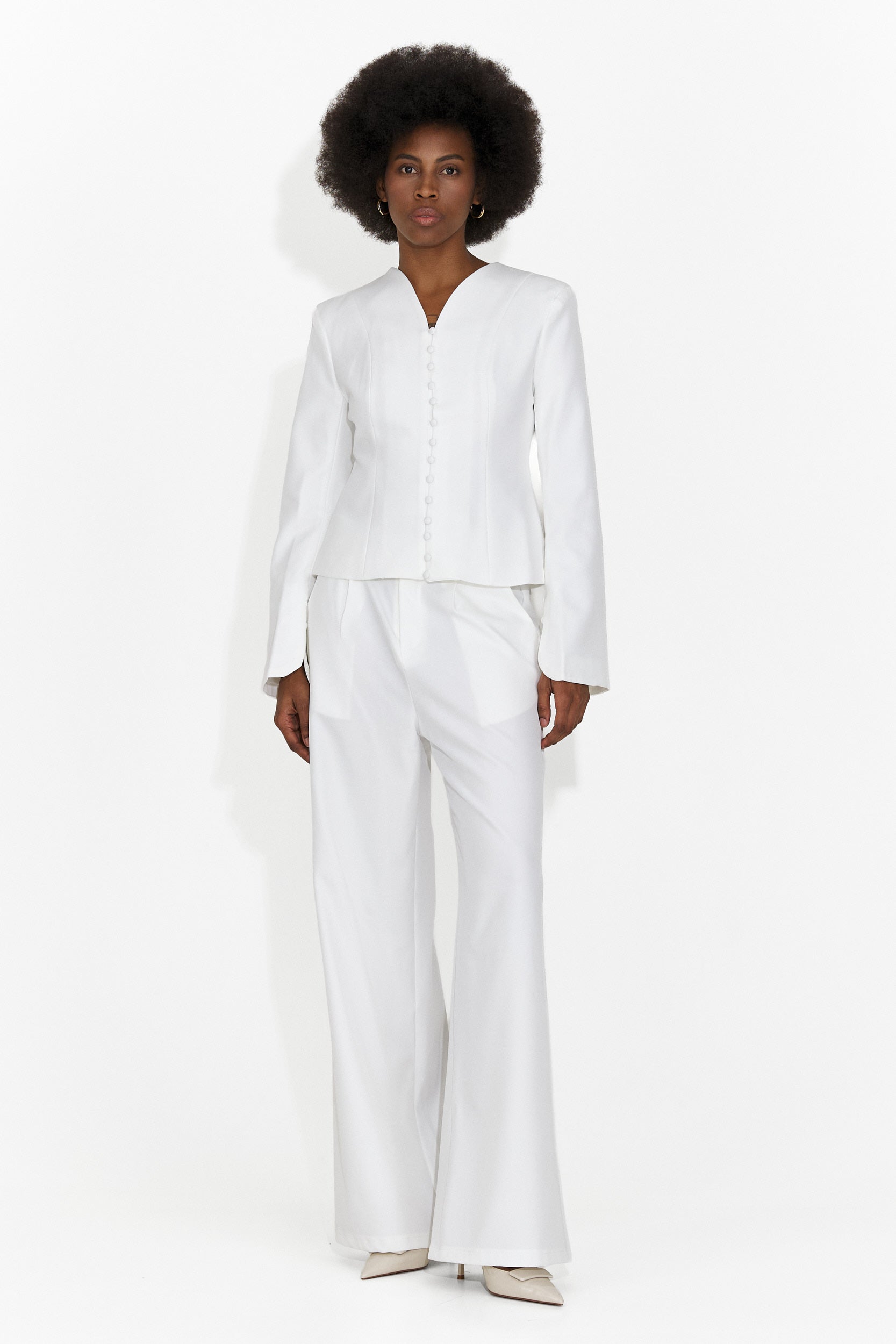 Costum cu pantaloni elegant alb Jayne Bogas