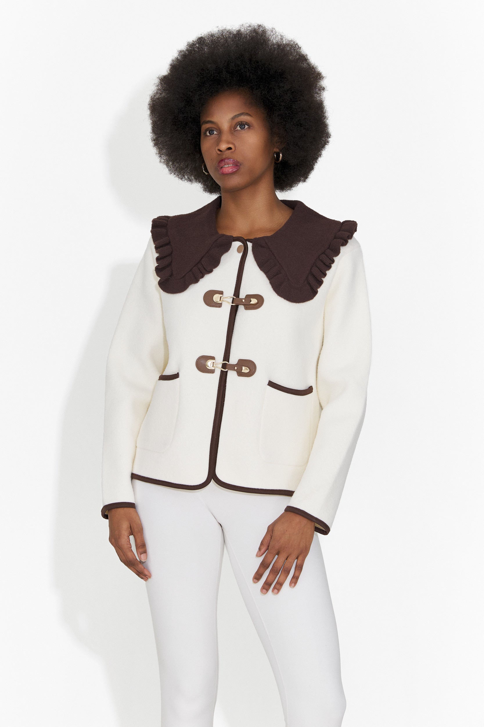 Jacheta dama eleganta crem Atila Bogas