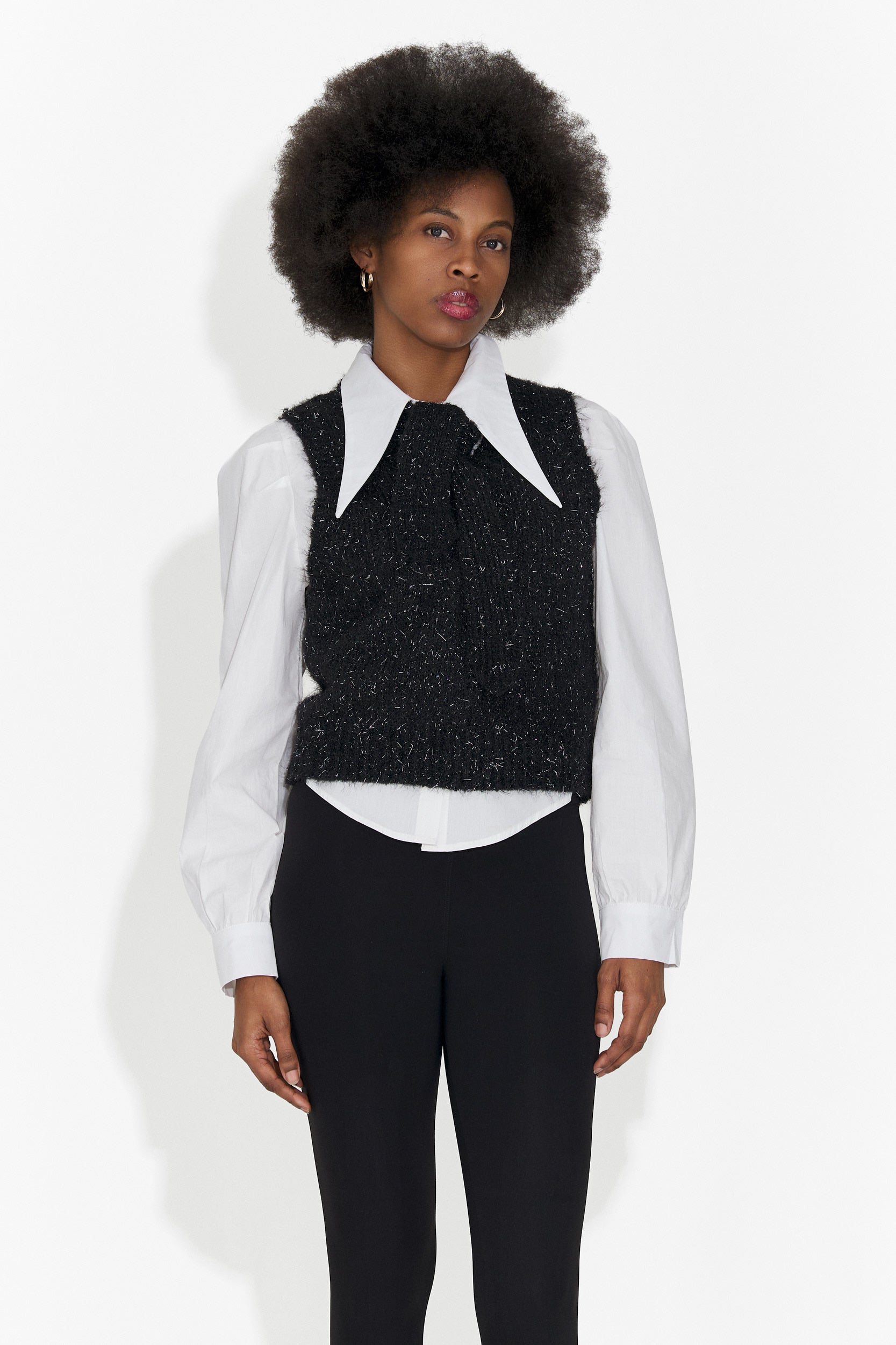 Set 3 piese camasa + vesta + cravata negru Izaura Bogas