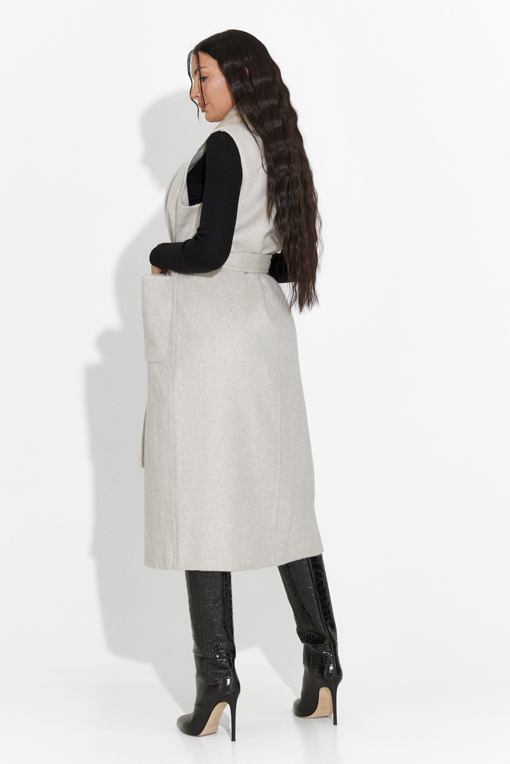 Vesta dama eleganta bej Brania Bogas