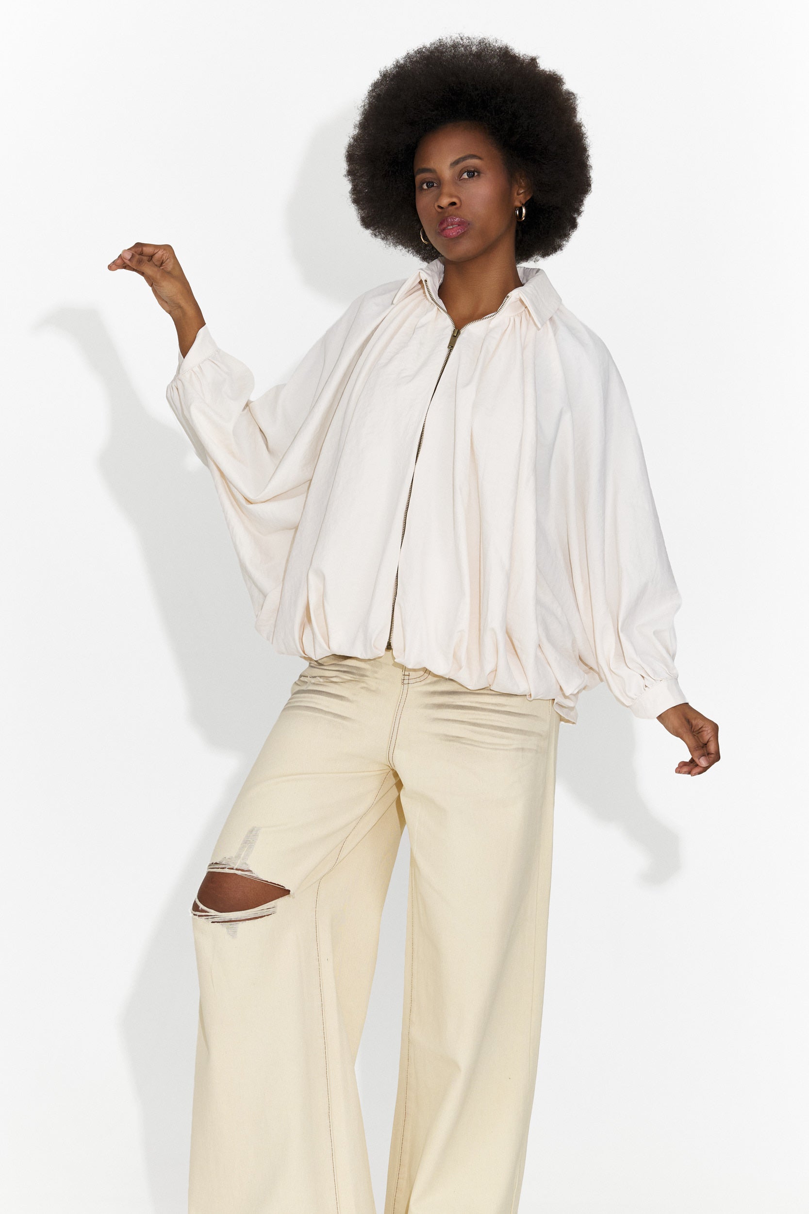 Jacheta dama casual crem Yasminia Bogas