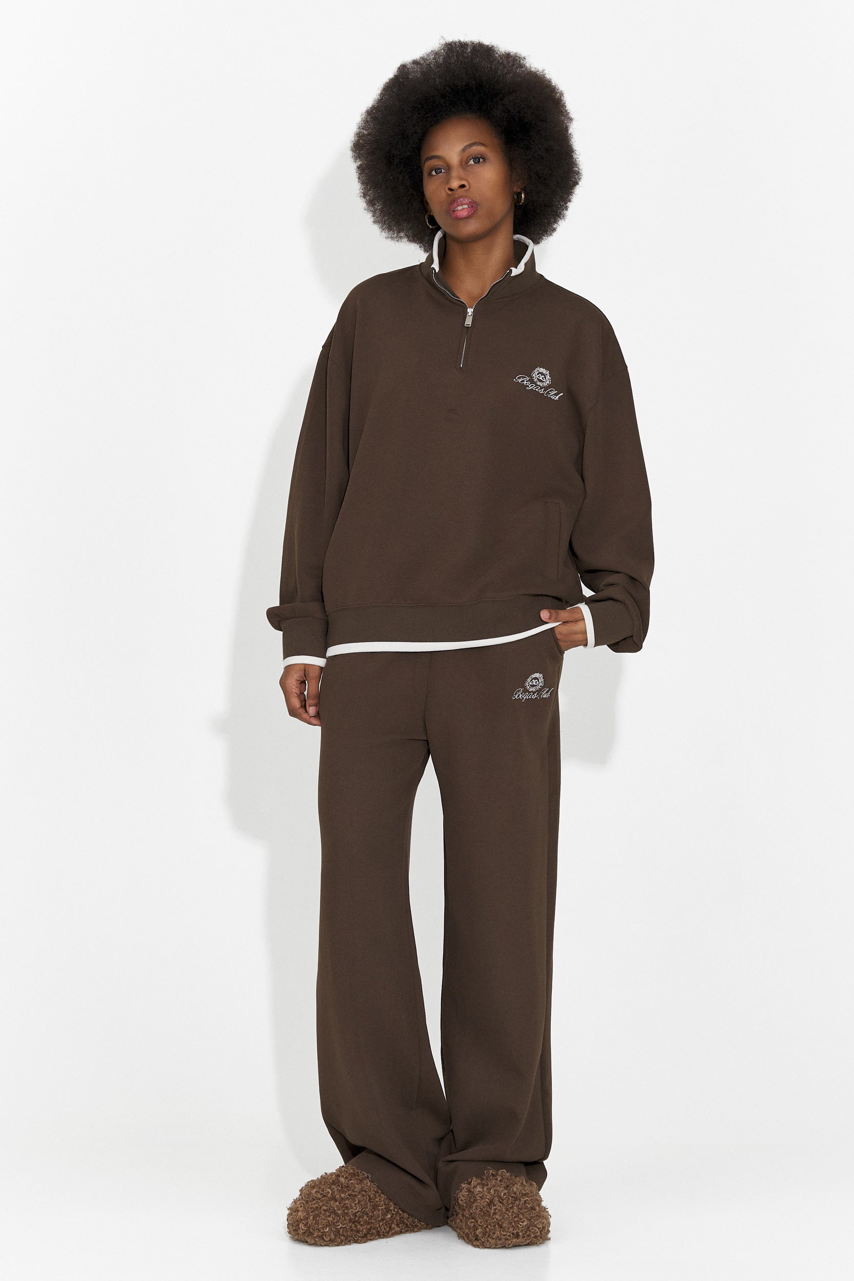 Trening dama casual maro Vilma Bogas