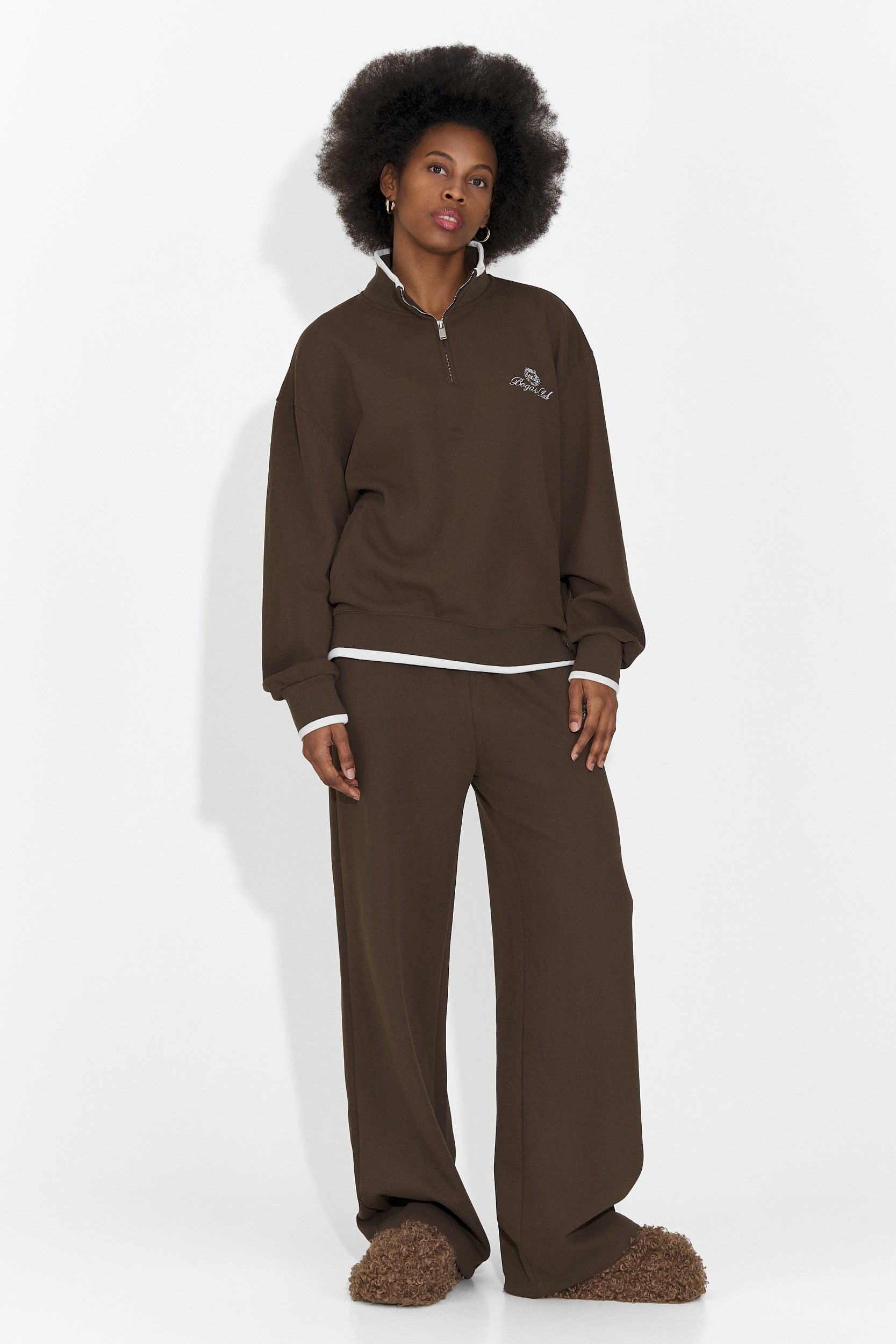 Trening dama casual maro Vilma Bogas